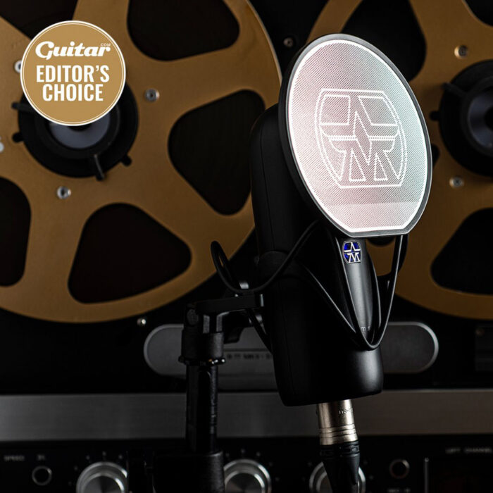 Aston Microphones Element Microphone Bundle With Shockmount and Pop Filter Black - Image 2