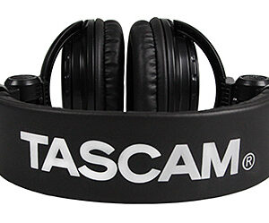 Tascam TH-02 Closed Back Studio Headphones, Black - Image 3